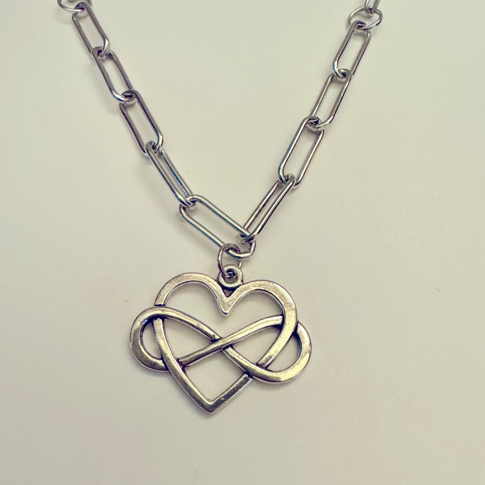 Stainless steel paperclip necklace